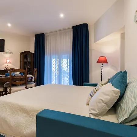 Confortevole Con Posto Auto Gratuito E Wifi