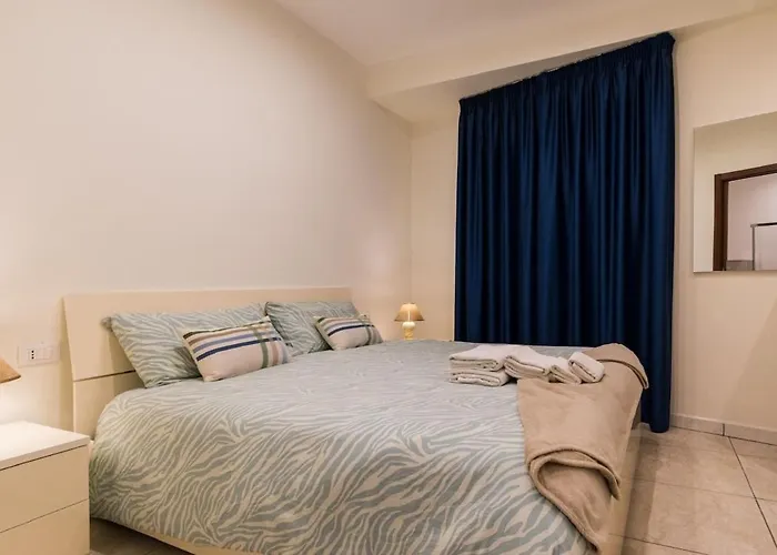 Confortevole Con Posto Auto Gratuito E Wifi