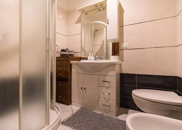 Apartment Confortevole Con Posto Auto Gratuito E Wifi Sanremo